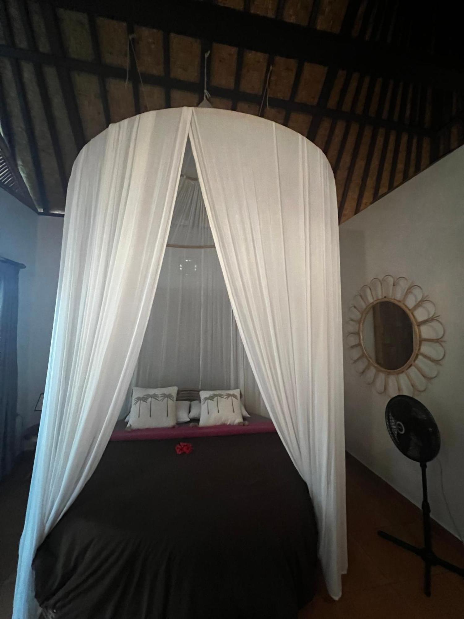 Great Mountain Views Villa Resort Selat Buitenkant foto