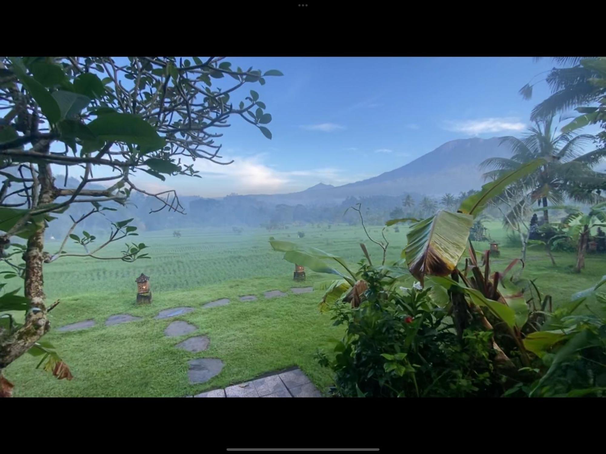 Great Mountain Views Villa Resort Selat Buitenkant foto