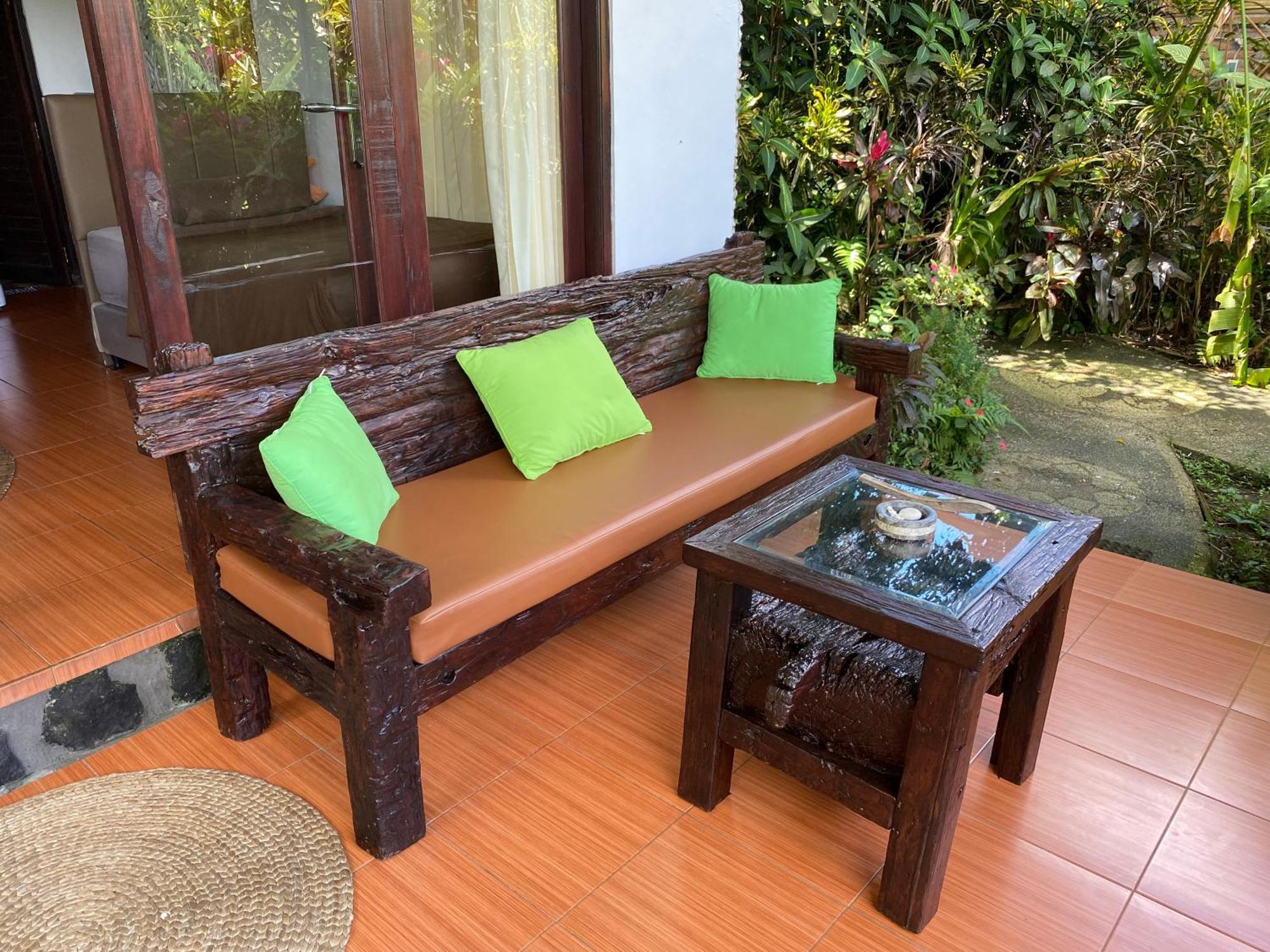 Great Mountain Views Villa Resort Selat Buitenkant foto